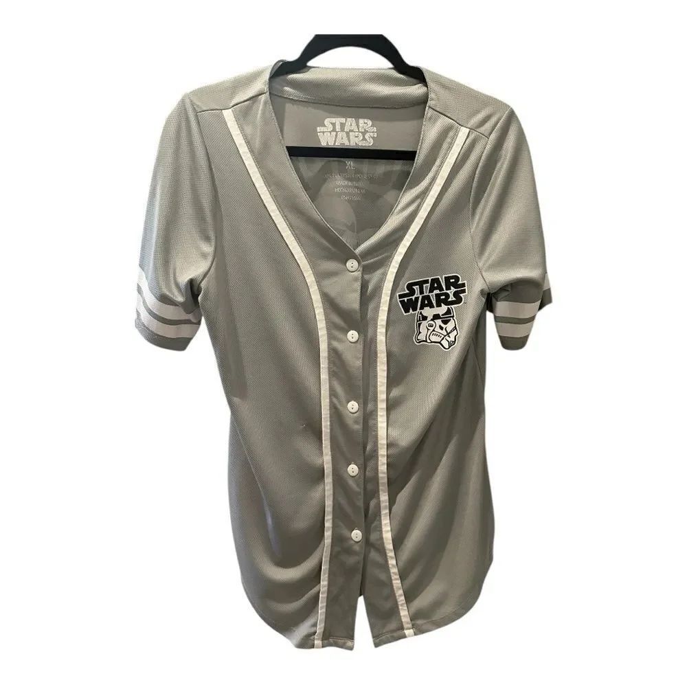 Star Wars Lucas film LTD jersey button down
Starwars.com short sleeve